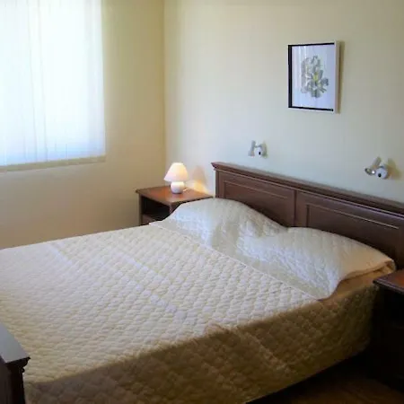 Apartamento Flora Apt G-eden Sveti Vlas, Bulgaria *